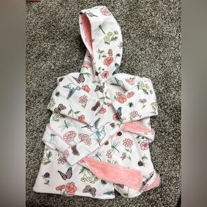 🌱🦢4 FOR $15!🦢🌱 Floral and Butterfly Hooded Robe